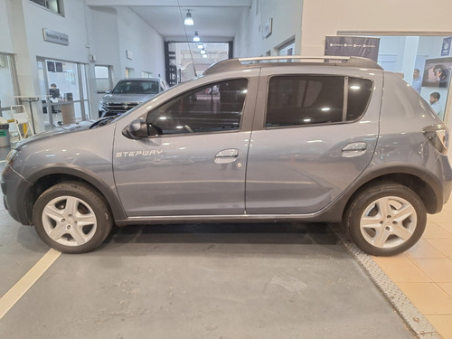 Renault Sandero Stepway 1.6