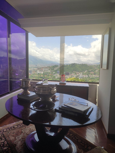 Colinas De Valle Arriba Venta Apartamento 330 M2aproximadamente, Espectacular Vista Al Avila,