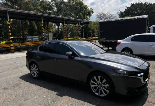 Mazda 3 2.5 Grand Touring Lx Carbon Edition At
