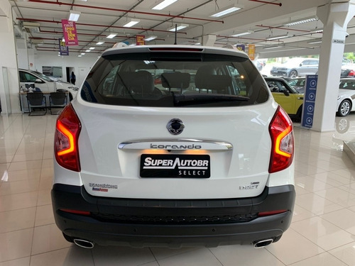 Imagem 9 de 15 de Ssangyong Korando Dlx 2.2