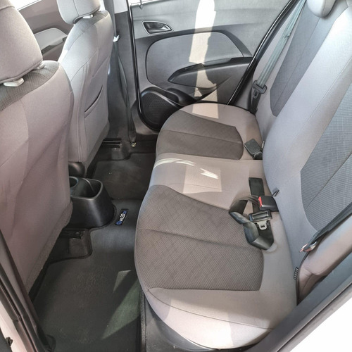 Imagem 7 de 9 de Hyundai Hb20s Unique 1.0 Flex 12v Mec. Flex Manual