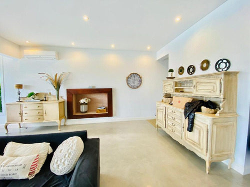 Alquiler Casa Alisos Nordelta: 5 Dorm. C/muebles - Piscina - A La Laguna