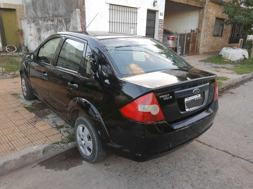 Ford Fiesta Max 1.6 Ambiente
