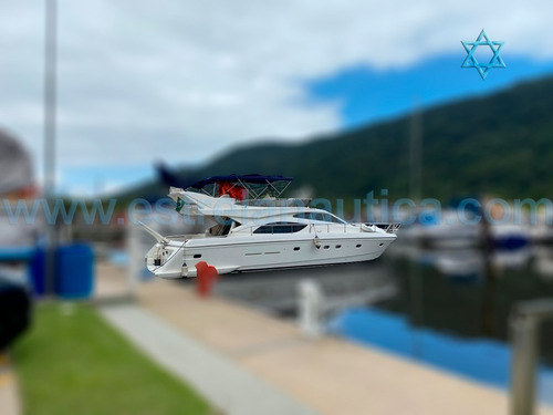 Imagem 2 de 10 de Lancha Ferretti 55 Iate Ambar Axtor Intermarine Armada