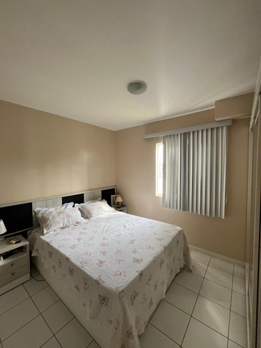 Apartamento Mobiliado Com 3 Quartos Com Suíte E Varanda Na Ponta Verde Rua Deputado José Lages