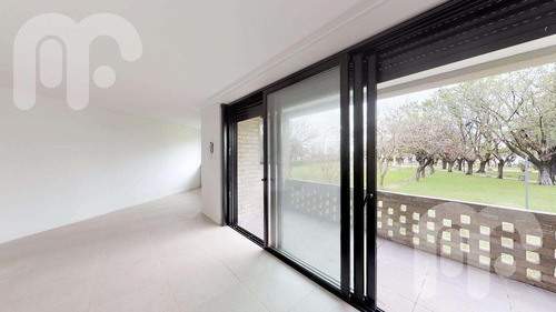 Imagen 2 de 18 de Venta Departamento - Tolosa