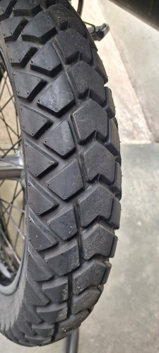 Moto Muito Bem Conservada. Sou Segundo Dono.