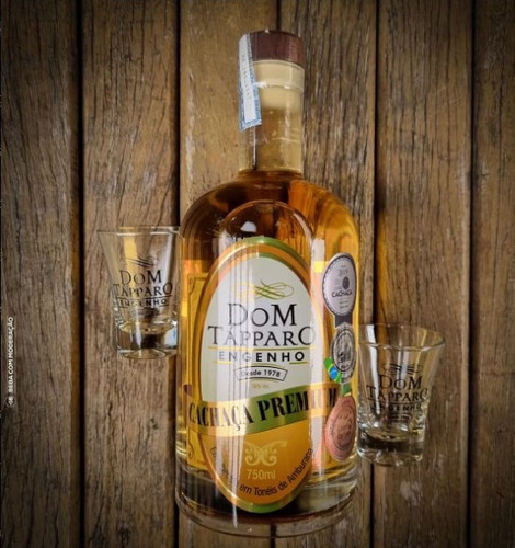Cachaça Premium Amburana 6 Anos Dom Tápparo 700ml