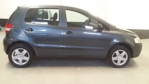 Imagen 5 de 13 de Vw Fox Trendline 5p 1.6 G.n.c Modelo 2005
