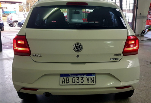 Imagen 4 de 8 de Volkswagen Gol Trend 1.6 Trendline 101cv 2017