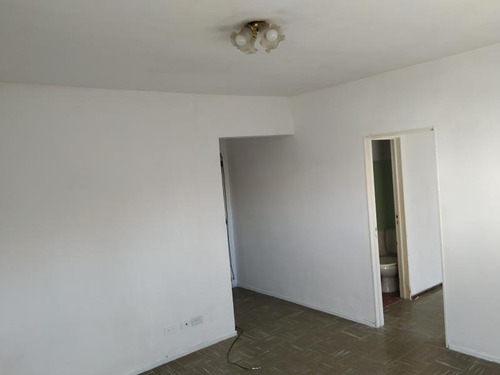 Departamento 1 Dormitorio, Seguridad 24 Hs. Calle 56 9 Y 10