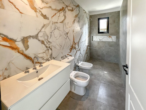 Casa En Venta En Canning 4/amb Horizontes Al Sur