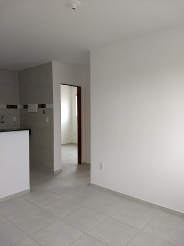 Imagem 3 de 7 de Apartamento Para Venda - 008972