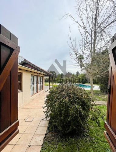 Casa  En Venta En Mapuche Country Club, Pilar, G.b.a. Zona Norte