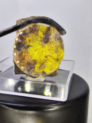 Mineral Raro Mineral Uranio Radioactivo Schoepita #1 (Usado)