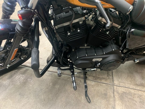 Imagen 4 de 10 de Harley Davidson Iron 883 2016