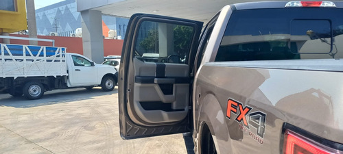 Ford Lobo 5.0l Doble Cabina Xlt V8 4x4 At