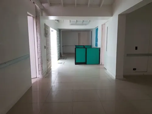 Propiedad Grande En Venta En Todo El Corazón De Laureles