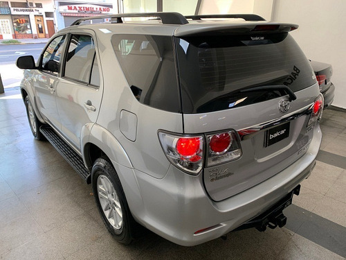 Toyota Sw4 3.0 Srv I 171cv 4x4