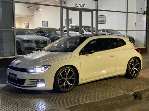 Imagen 1 de 13 de Volkswagen Scirocco 2019 2.0 Tsi Gts 211cv Dsg