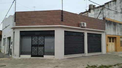 Imagen 1 de 16 de Local En Venta En La Plata Calle 71 Esq 2 - Dacal Bienes Raices