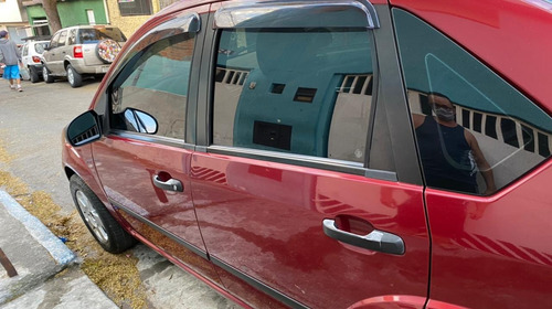 Imagem 5 de 10 de Ford Fiesta Sedan 2006 1.6 Flex 4p