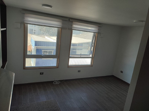Excelente Estudio En Trizano, A Pasos De Av. Alemania