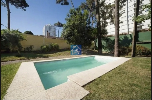 Comoda Casa En Venta - A 2 Cuadras De Roosevelt- Ref: 218