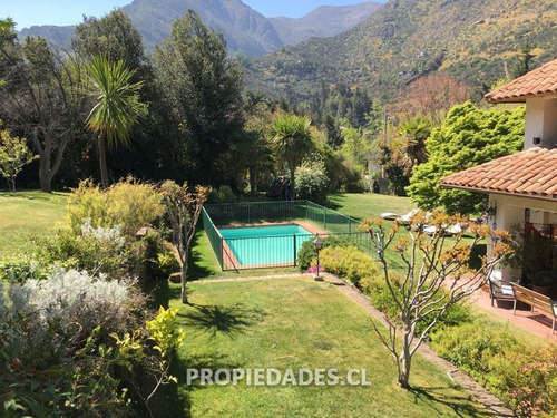 Casa En Condominio En Venta En Lo Barnechea