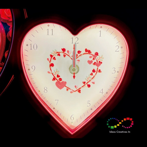 Portarretrato Personalizado Corazon Con Luz Led Y Reloj