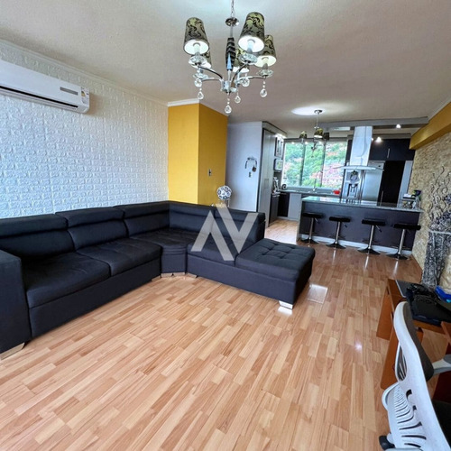 Ref 005 - 598 Grupo Inmobiliaria Vip Te Ofrecemos Apartamento En Venta Ubicado En Los Corales - Estado La Guaira.