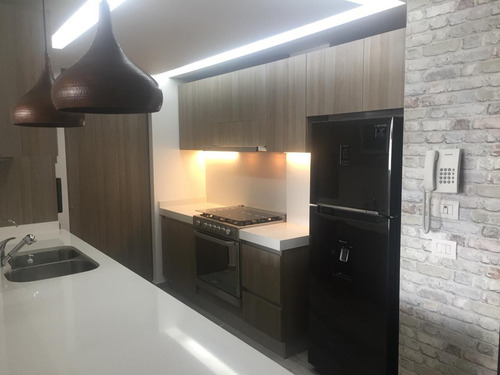 Imagen 7 de 14 de Unico Departamento Amueblado De Lujo En Alegra Towers 98m2