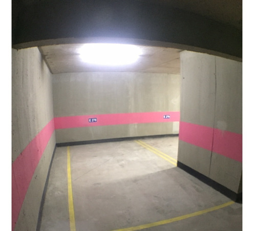 Imagen 8 de 9 de Arriendo Bodega De 14 Mtrs Cuadrados/ Mas Estacionamiento