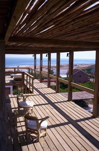Imagen 1 de 19 de Espectacular Casa Minimalista Con Vista Al Mar