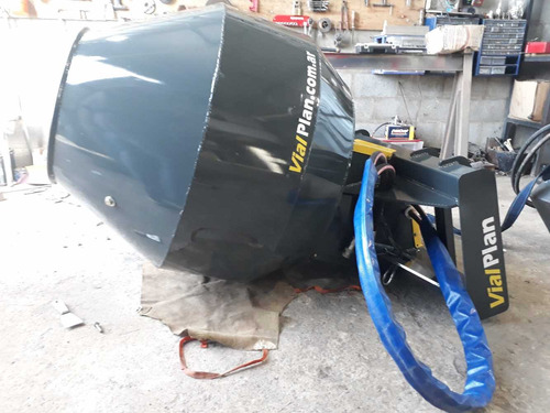 Imagen 4 de 6 de Implemento Trompo Hormigonero Minicargadora Vialplan, Bobcat
