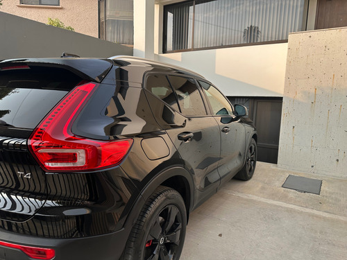 Volvo XC40 Volvo XC40 Momentum T4 motor 2.0 lts 4 cil