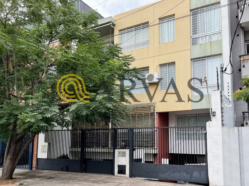 Arvas Vende Monoambiente - San Isidro - Con Pileta