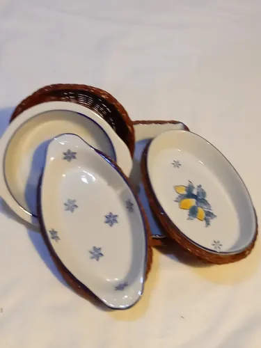 Escudillas Y Saleros (Usado)