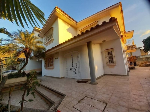 Imagen 23 de 26 de Gabriel Rivas Vende Casa En Urb. Trigal Norte Valencia Cod: Lemc-461