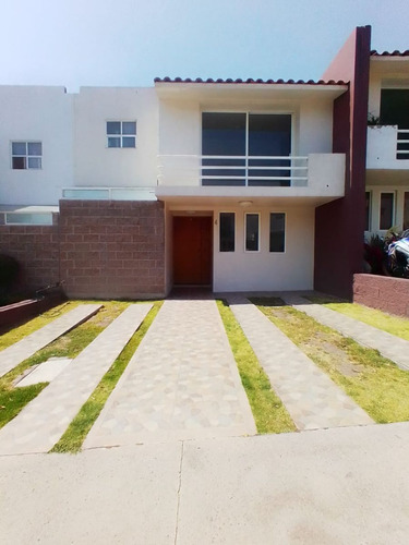 Casa En Venta, El Mirador, 3 Recámaras