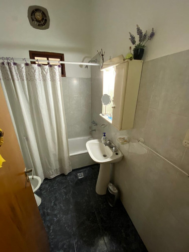 Imagen 9 de 9 de Duplex 3 Ambientes Con Cochera