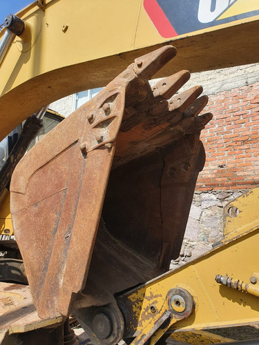 Imagen 9 de 10 de Excavadora Caterpillar 320bl Año 97