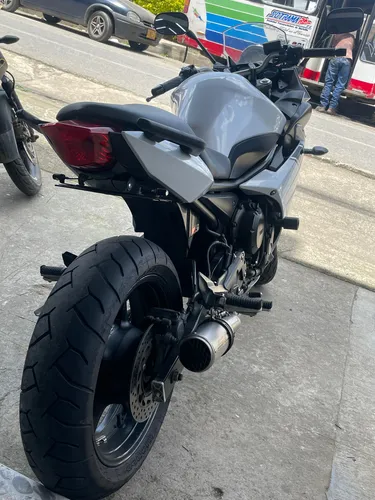 Yamaha Xj6f