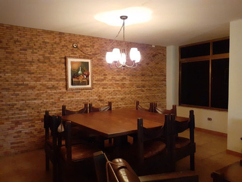 Imagen 4 de 28 de Fabulosa Casa En El Parcelamiento Santa Ana. 04127800070 Cod Mls 23-5107