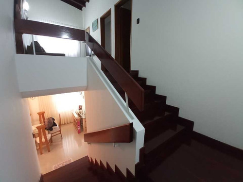 Imagen 12 de 26 de Venta Casa 200 M2 5h/4b/ 2p Alto Prado