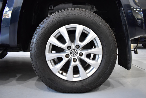 Imagen 7 de 15 de Volkswagen Amarok 2.0 Tdi 180cv Comfort 4x2 2018 - 17.300km