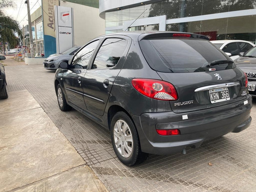 Imagen 8 de 21 de Peugeot 207 2011 1.4 Xr