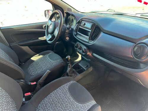 Fiat Uno 1.0 Attractive Flex 5p