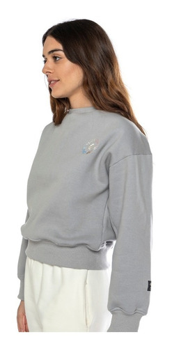 Imagen 2 de 4 de Buzo Vicus Neck V Gris Prada