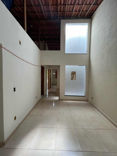 Uma Casa Maravilhosa Para Vender No Povoado Pontal!